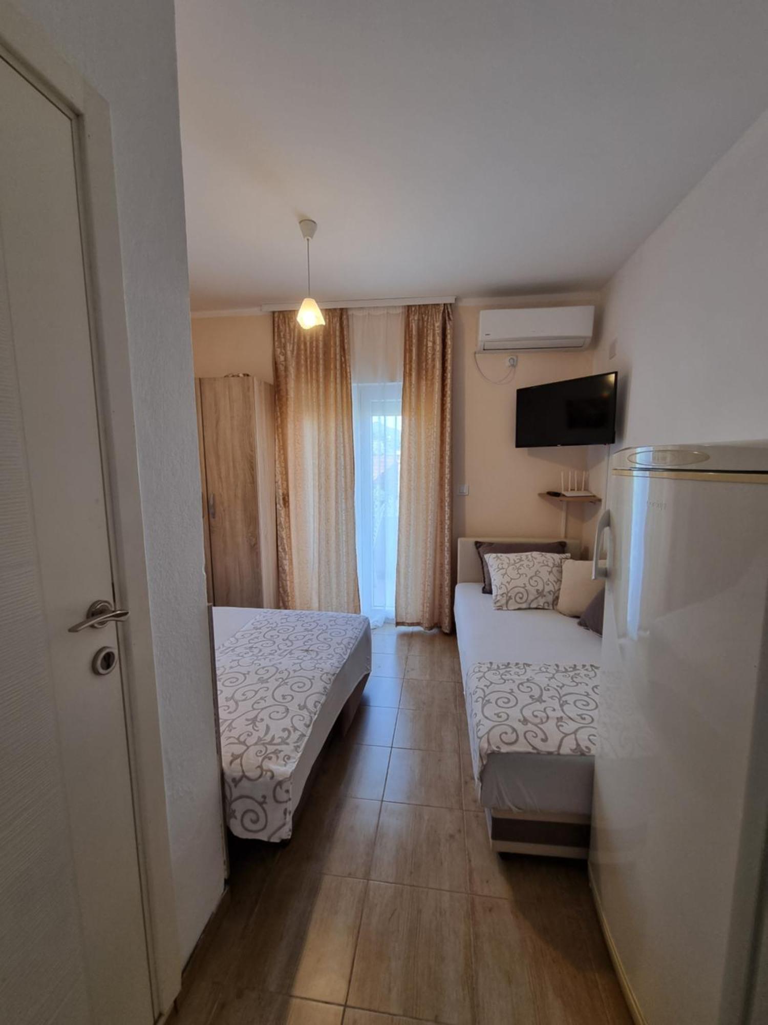 Apartment Dmd *